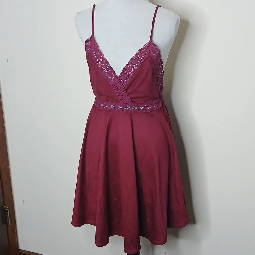 Flying Tomato Burgundy Wine Boho Mini Dress Size Medium - Picture 2 of 16
